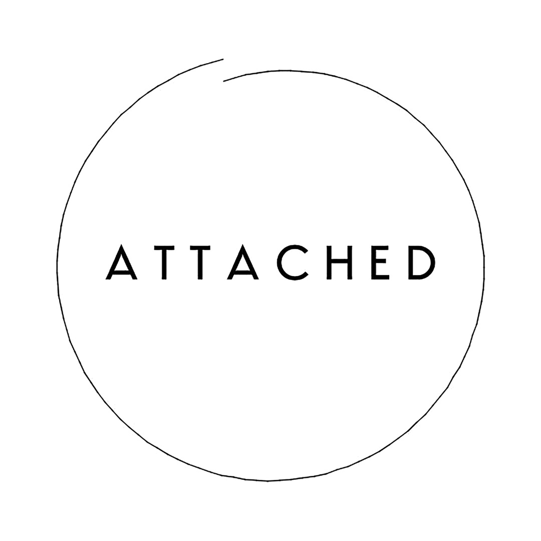 Attached.ch | Modeaccessoires aus alten Markisen